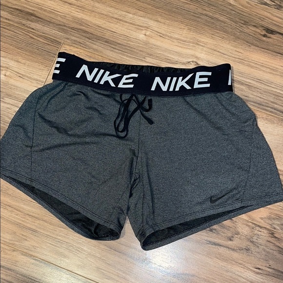 Nike Women's Charcoal Athletic Shorts - Picture 1 of 1